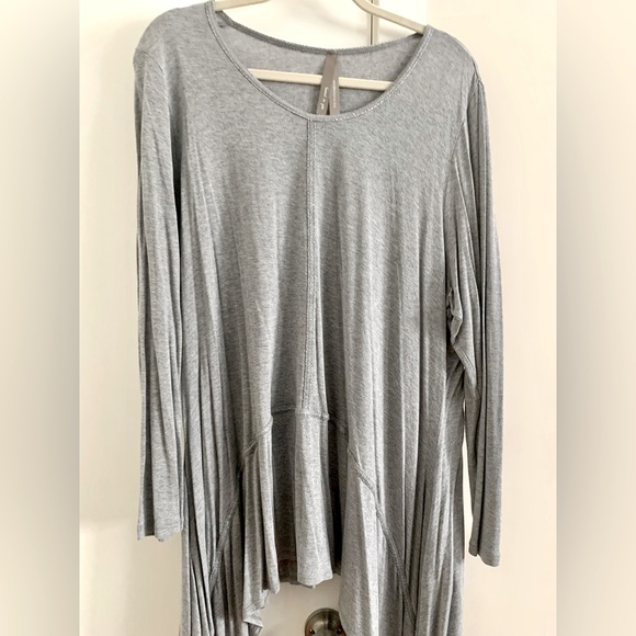 Penningtons Grey with Silver Trim Long Sleeved Blouse - Picture 4 of 6